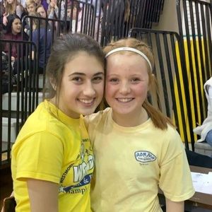 Meet your Posher, Corrine